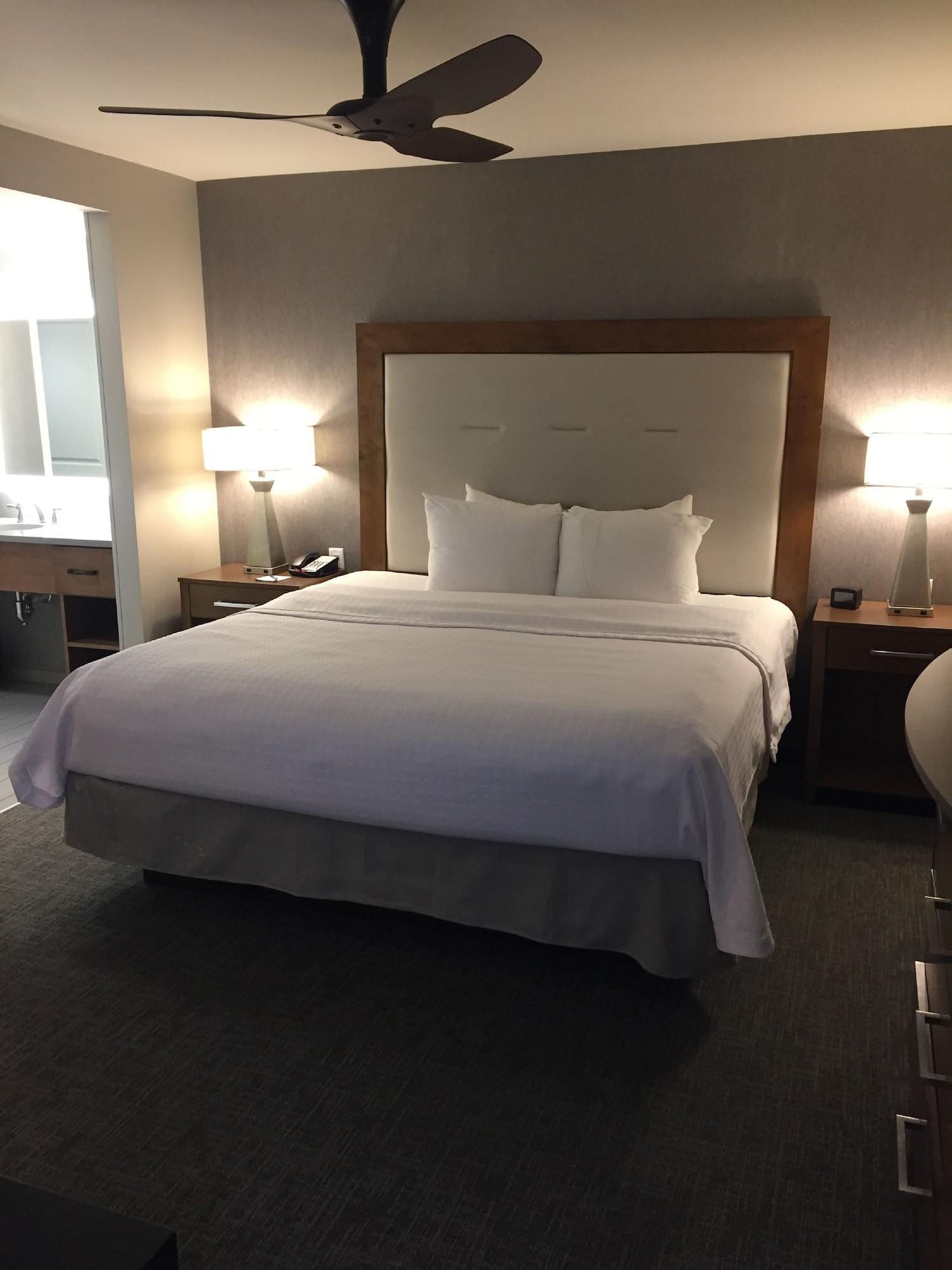 Homewood By Hilton Syracuse - Carrier Circle Hotel