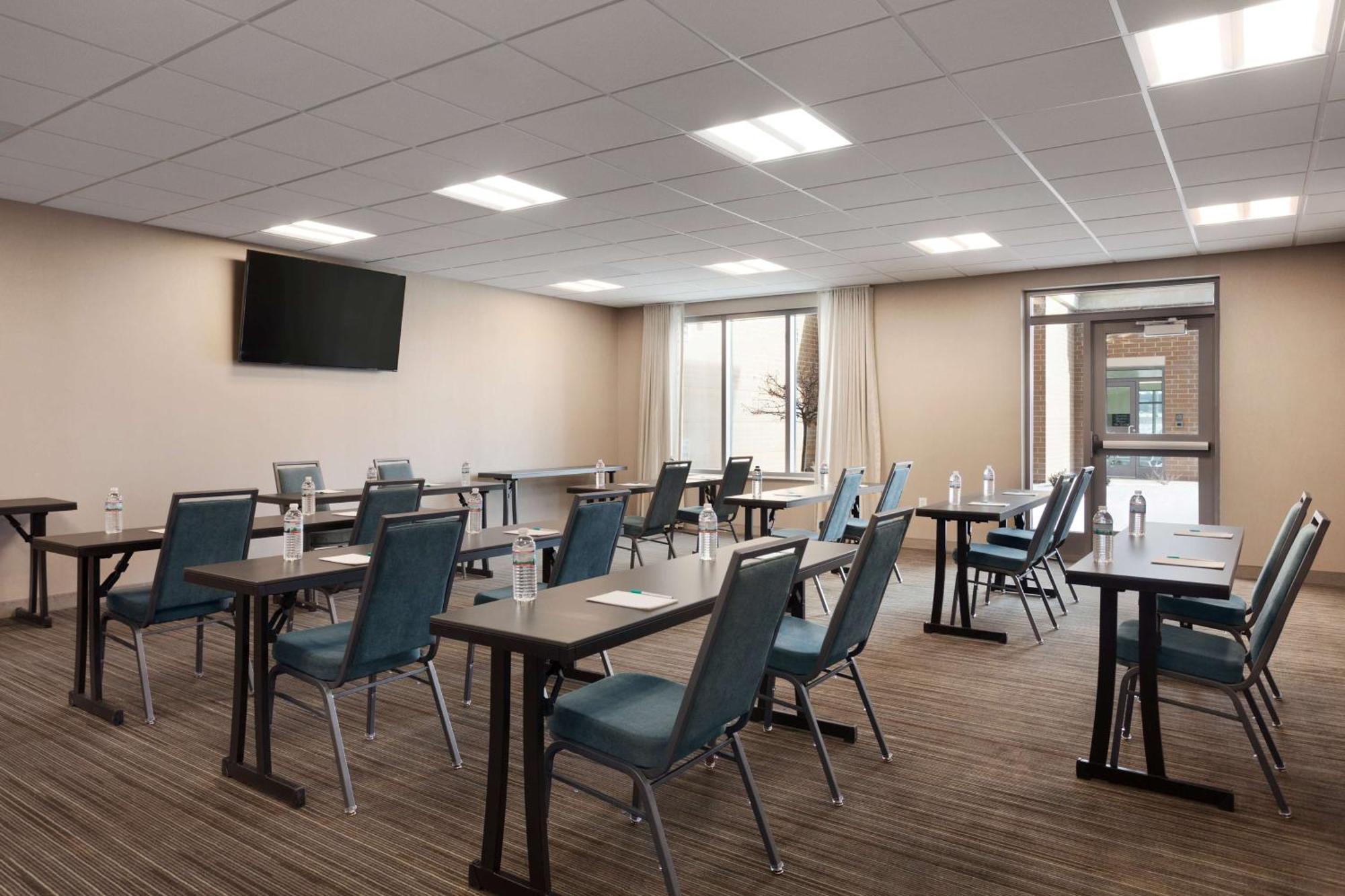Hotel Homewood By Hilton Syracuse - Carrier Circle 3*