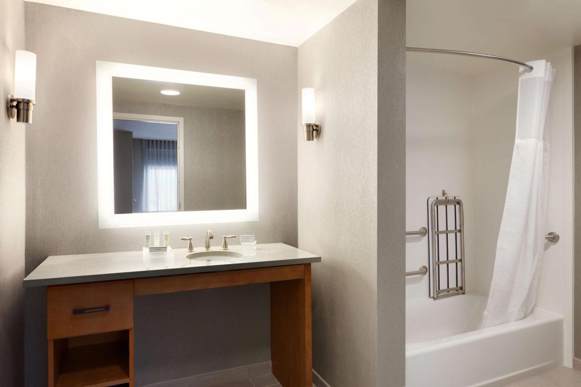 Homewood By Hilton Syracuse - Carrier Circle Hotel East Syracuse